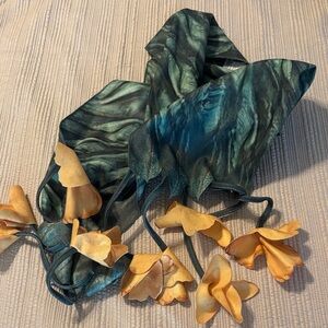 MISSLOOK Teal Green Floral Tassel Scarf with Yellow-Gold Flowers